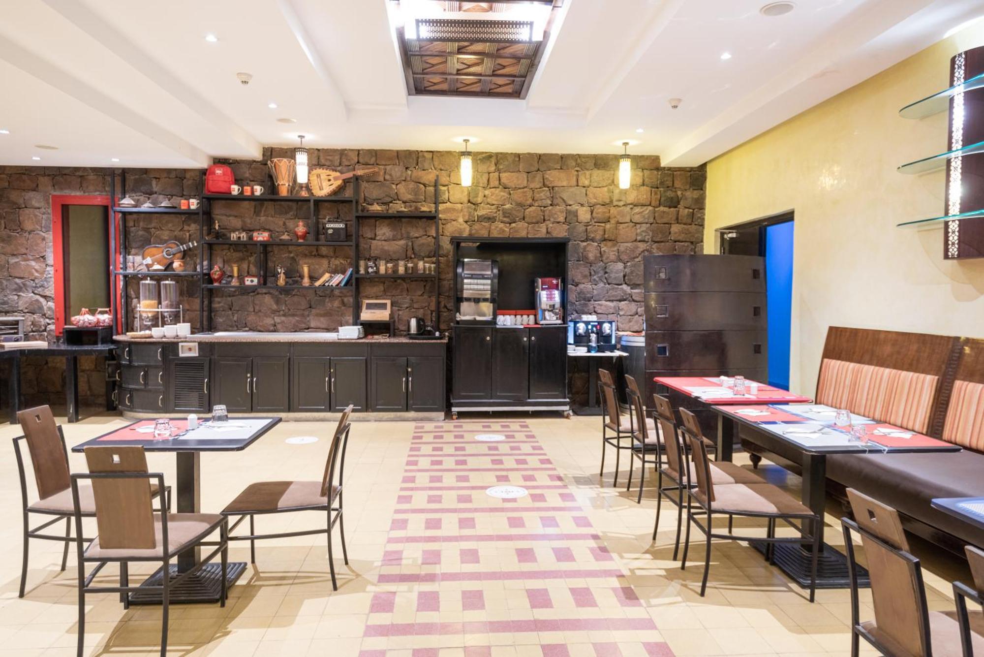 Hotel Ibis Ouarzazate Centre Exteriér fotografie